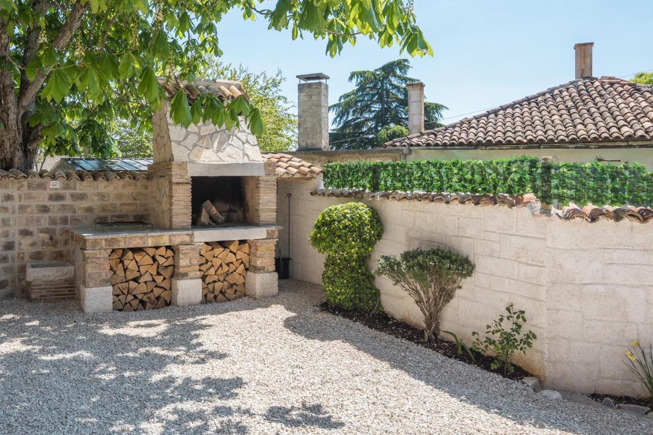 Вілла Casa Viktoria With Private Garden And Bbq Kosinozici Екстер'єр фото